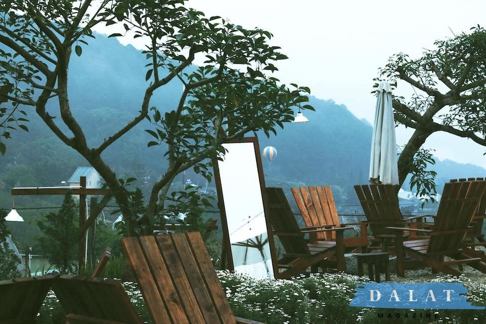 Top 4 quán cafe có gương ở Đà Lạt Chất Phát Ngất
